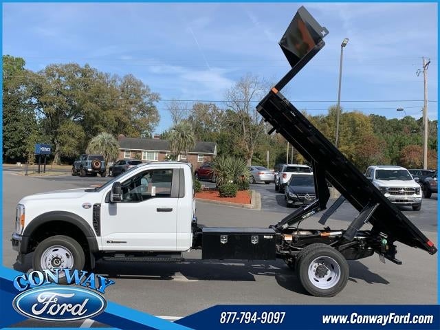 2023 Ford Chassis Cab F-550® XL